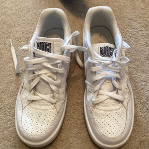 Nike court vision size 7